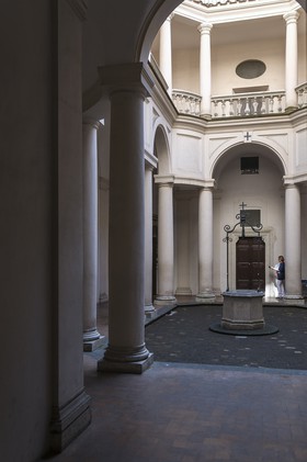 Eglise Saint-Charles-des-Quatre-Fontaines