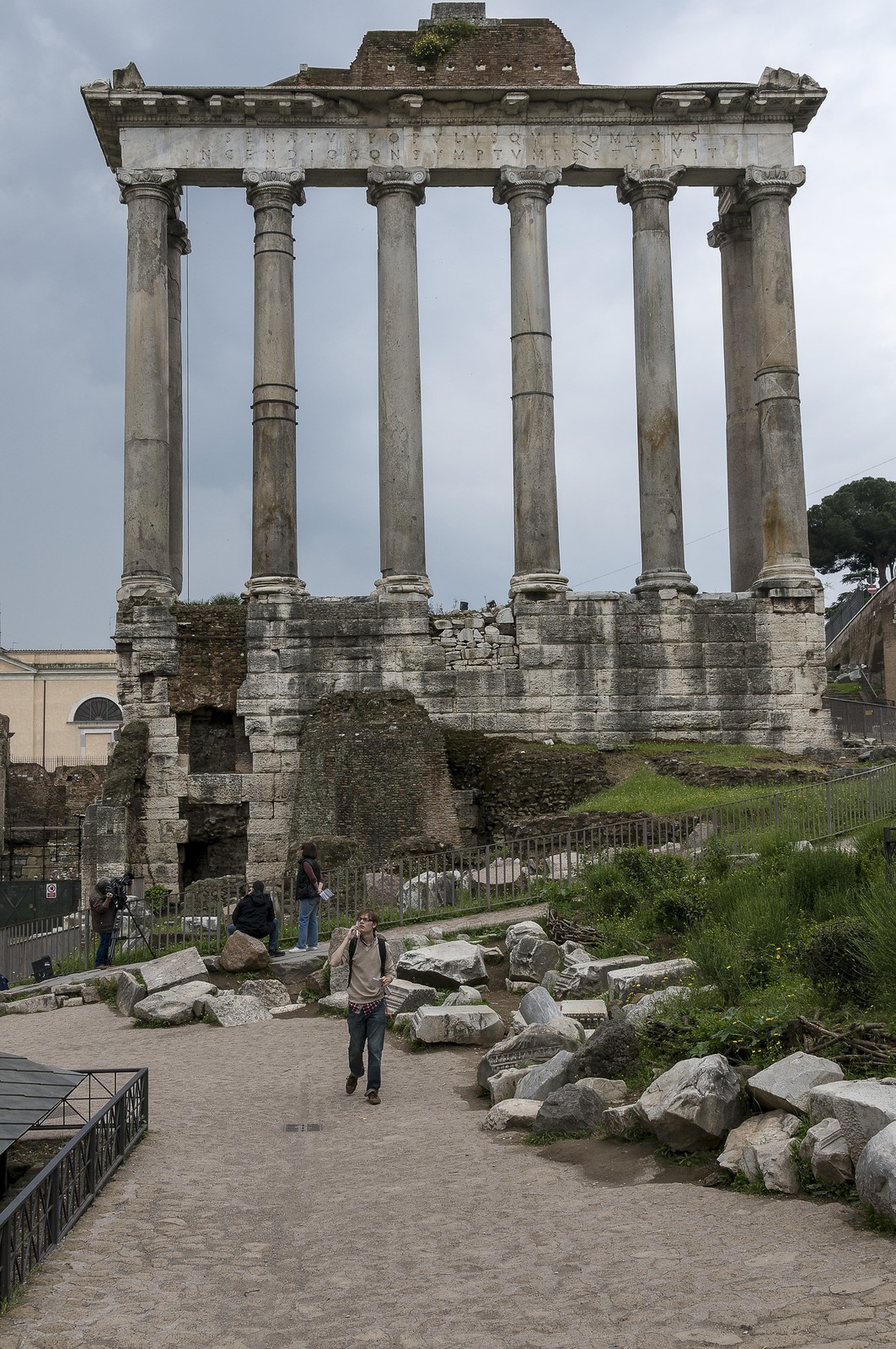 Le temple de Saturne