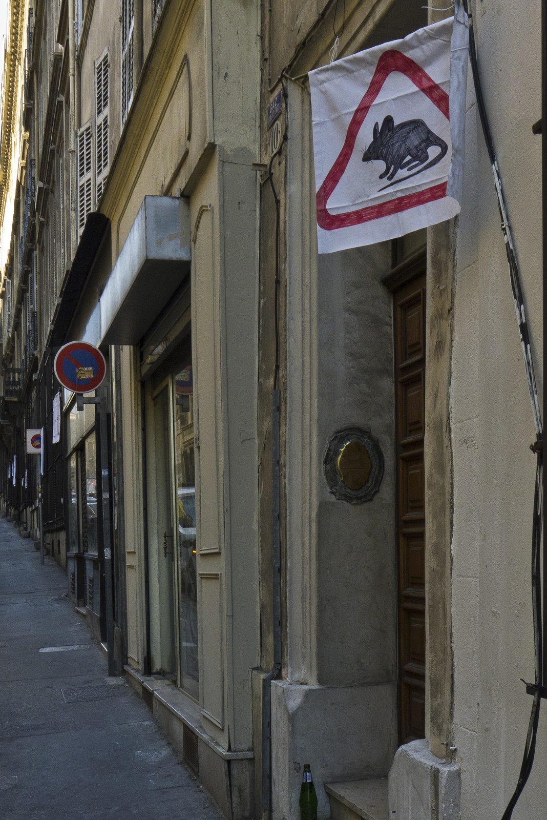 Action contre la saleté à Marseille