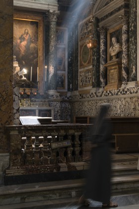 L'ombre dans l'église