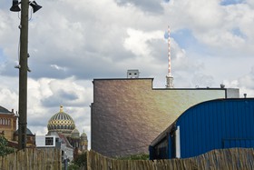 Dôme de la nouvelle synagogue (Neue Synagoge - milieu du XIXe siècle - 1866) vu depuis le Tacheles - Dome of the New Synagogue (Neue Synagoge - mid-nineteenth century - 1866) seen from the Tacheles