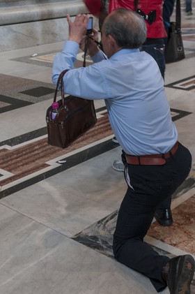 Photographier à genoux