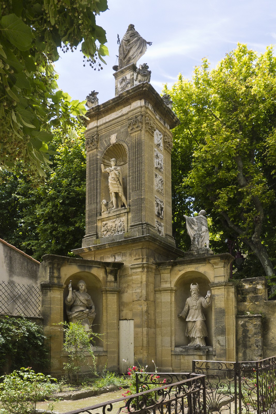 Le monument de Joseph Sec