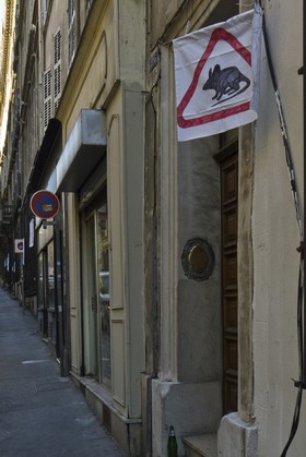 Action contre la saleté à Marseille