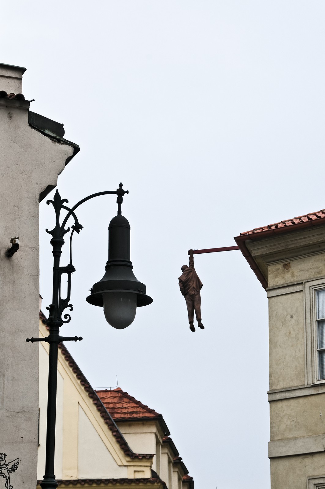 Prague, l'Homme suspendu