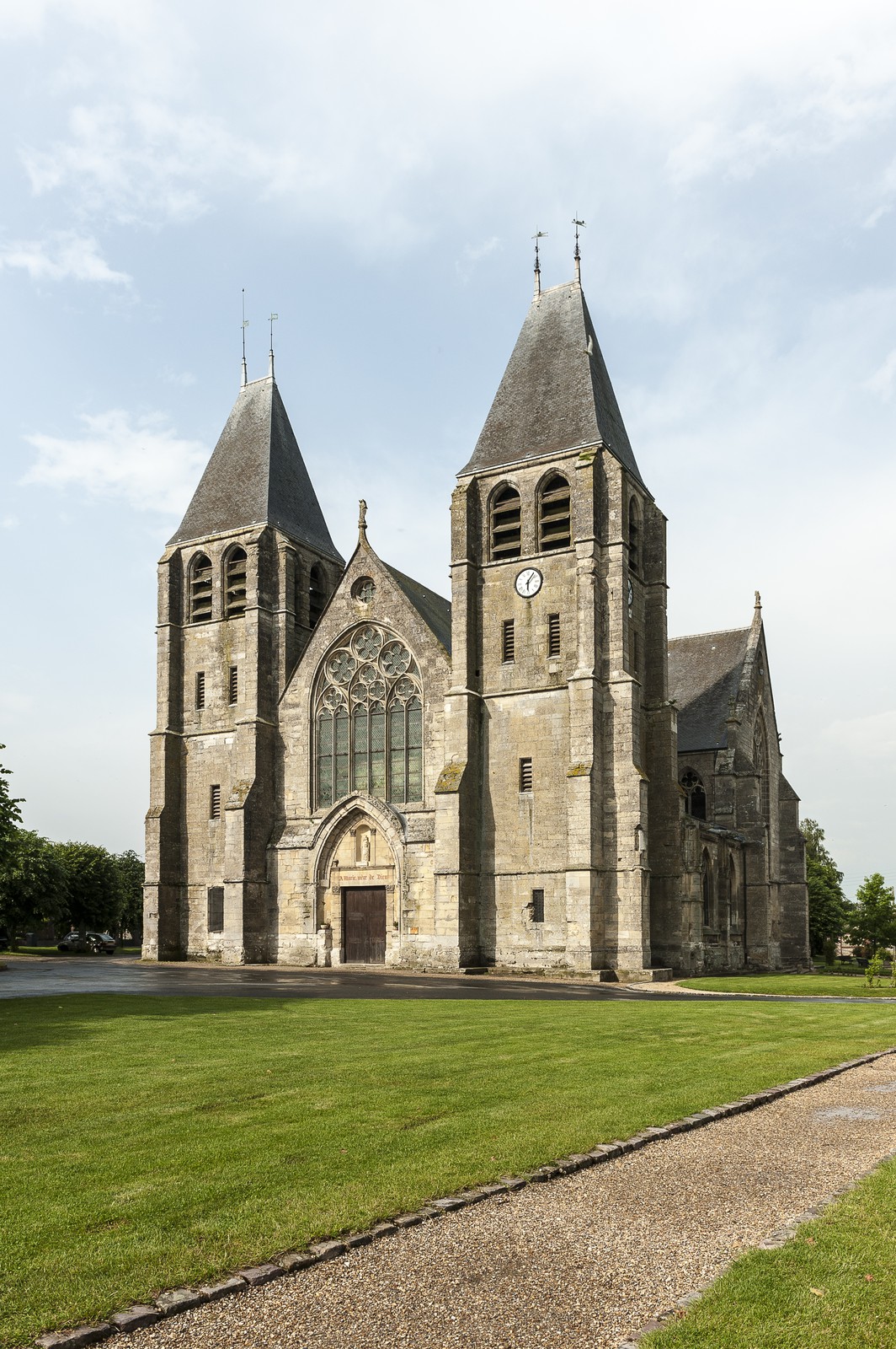 Notre-Dame d'Ecouis