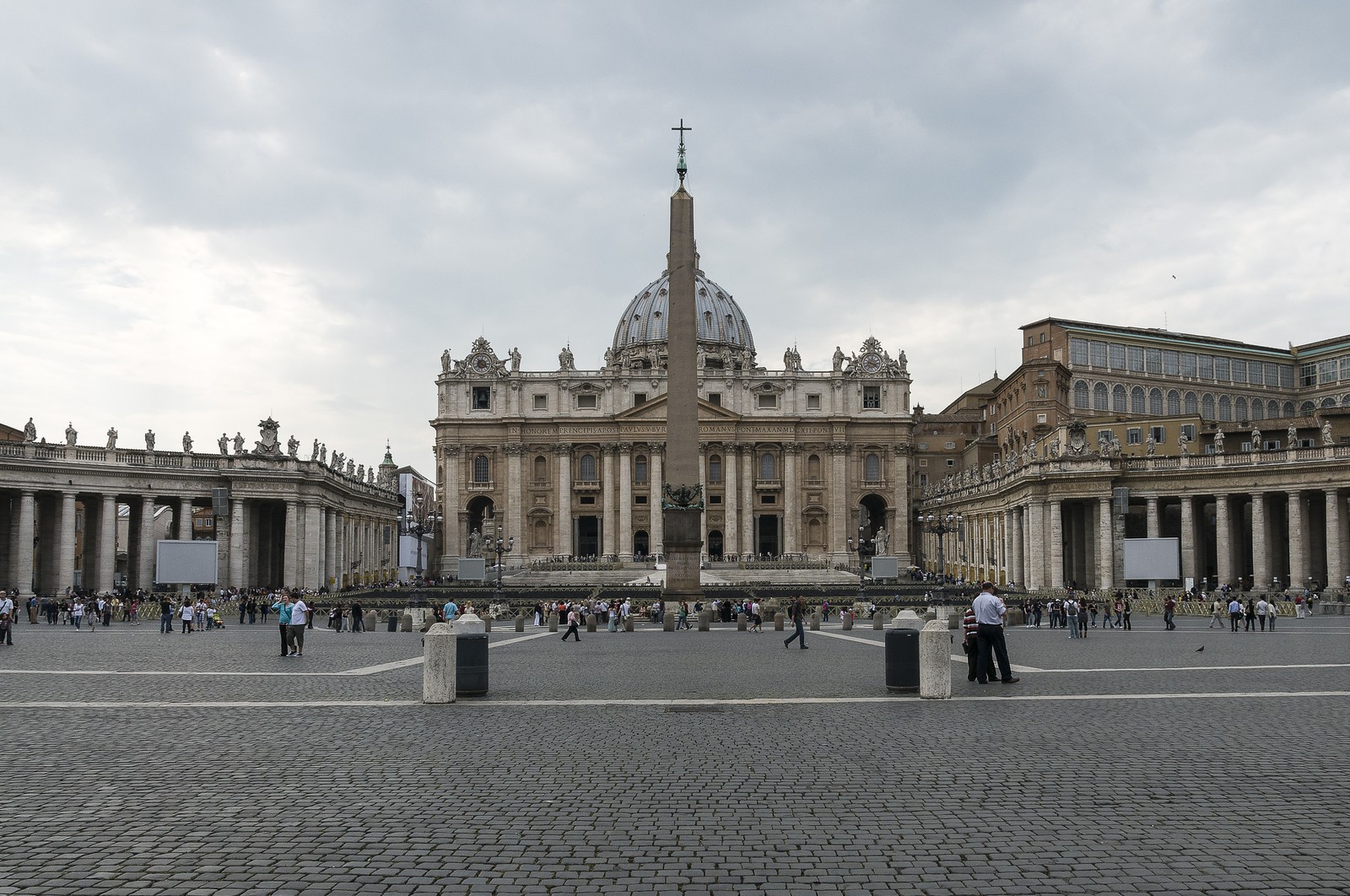 La place Saint-Pierre