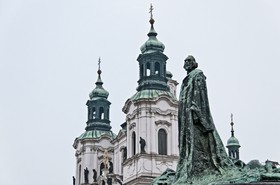 Prague, statue de Jan Hus