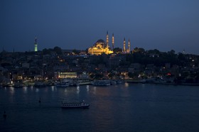 Nuit sur la mosquée de Soliman