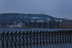Prague, la Vltava de nuit