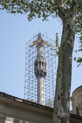 Le minaret en cage