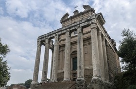 Temple d'Antonin et Faustine