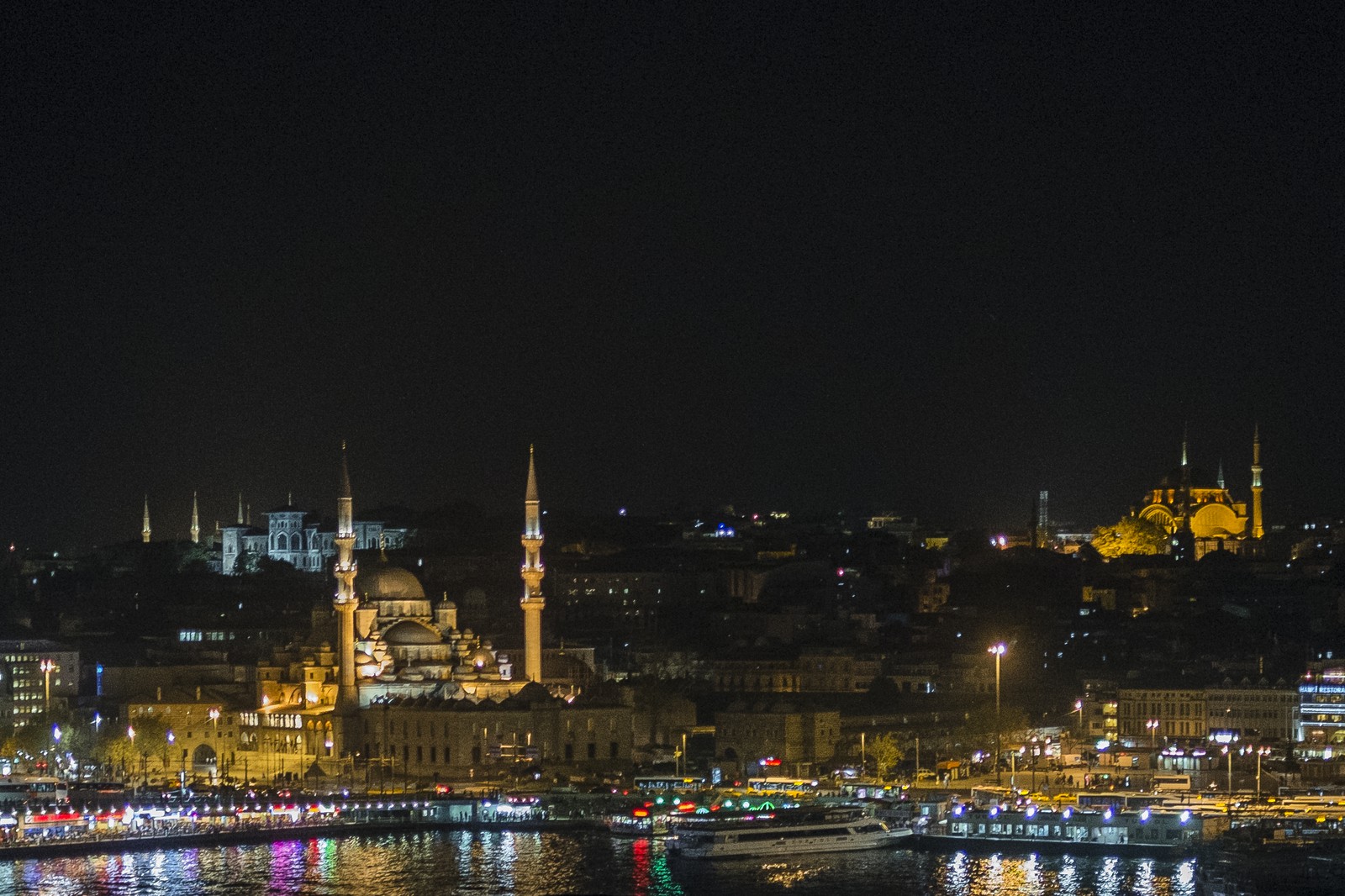 Nuit sur la Corne d'Or