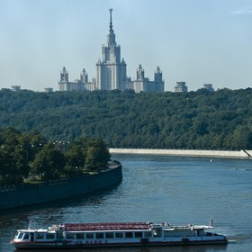 Université Lomonossov